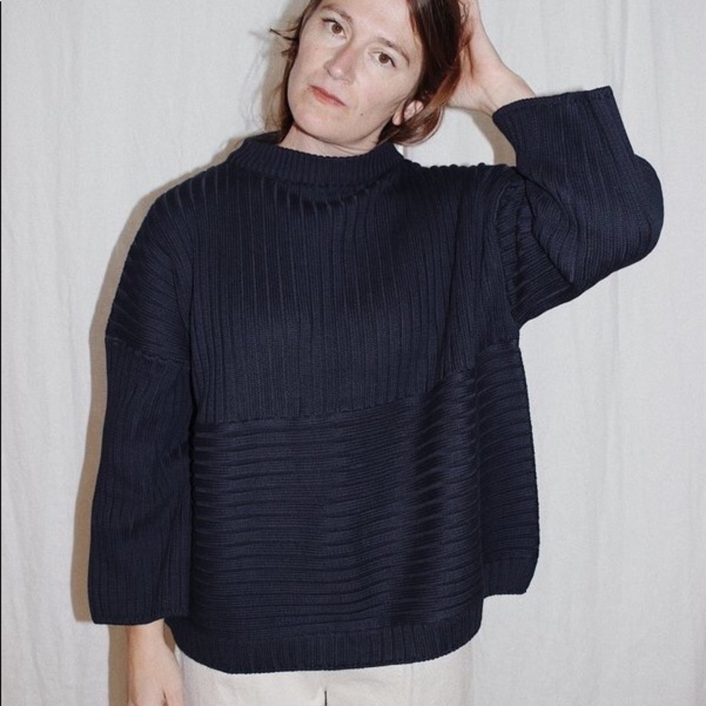 NWT Kowtow Ribbed Direction Jumper